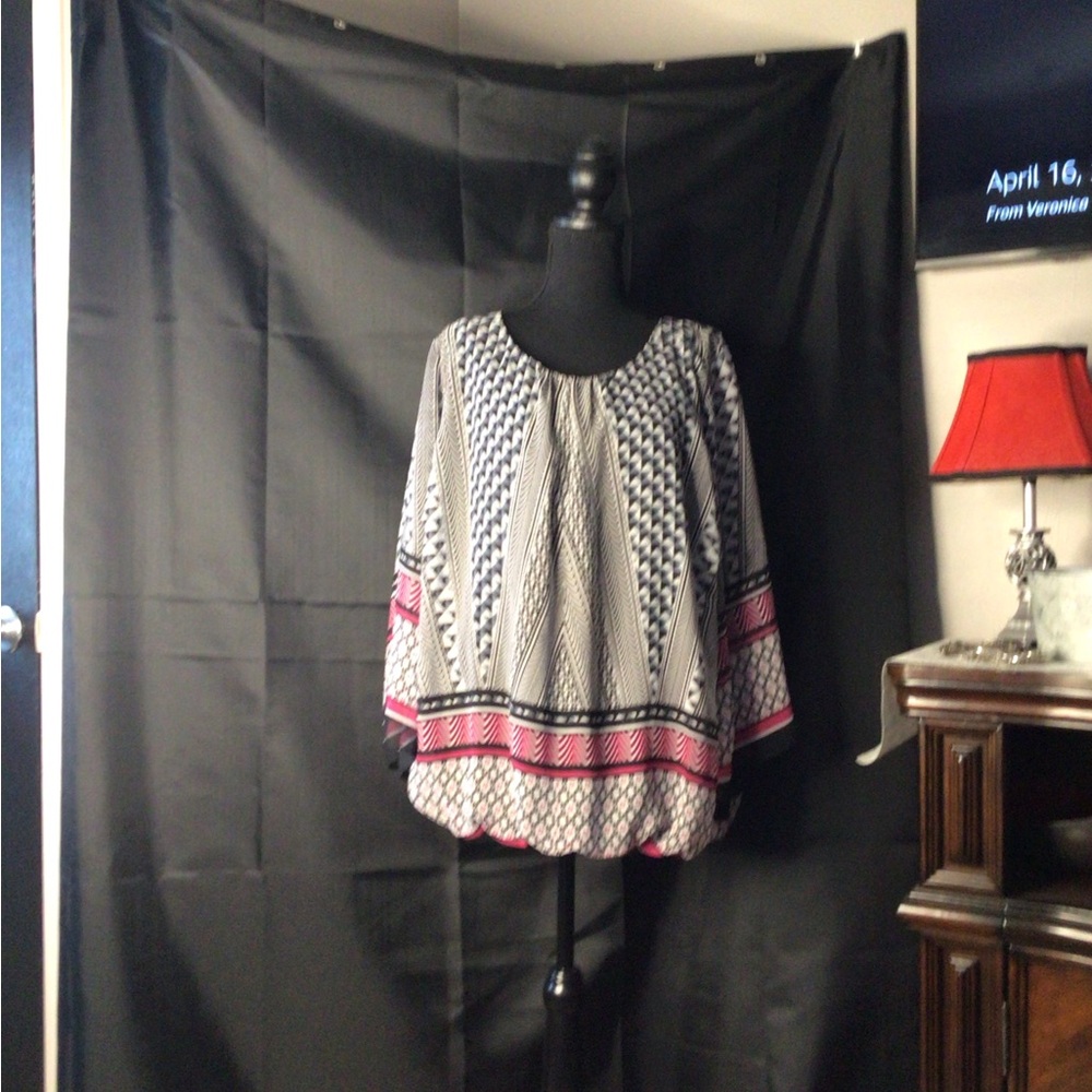 #665.  Alyx Cream 3/4 Sleeve Boxy Blouse